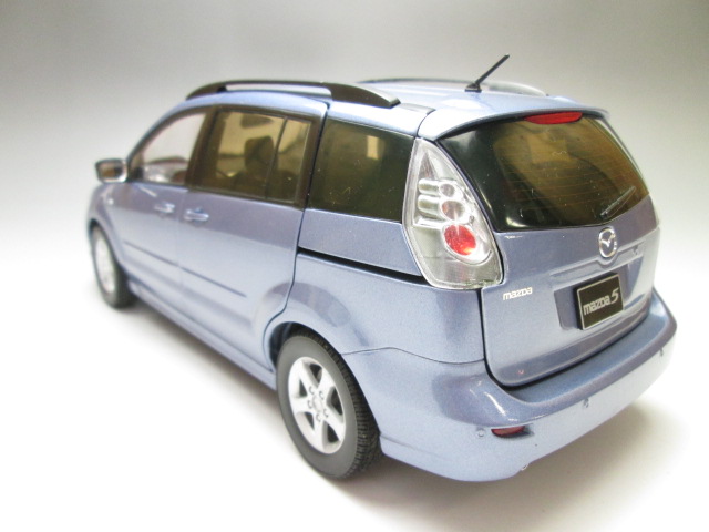 MONDSEE 1/18 MAZDA5 シルバーダイキャストモデル 後部