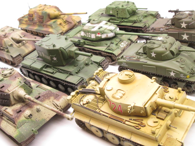 タミヤ 1/48 MMシリーズの塗装済み戦車を多数お売り頂きました。