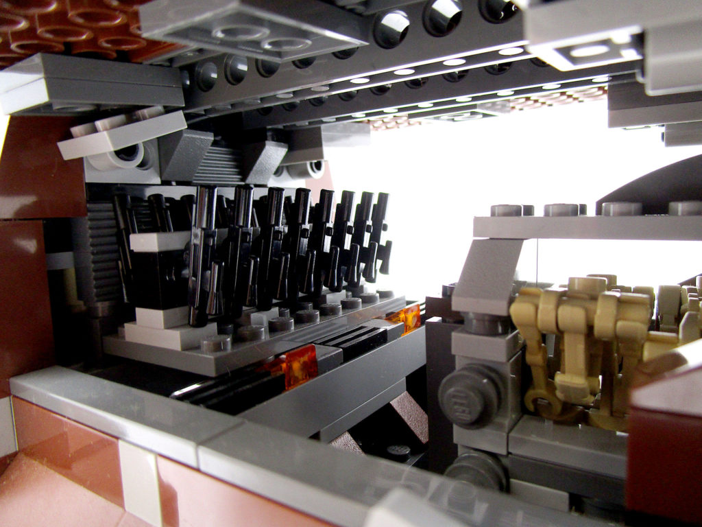 LEGO スター・ウォーズ 7662 通商連合MTT 大型兵員輸送車 内部