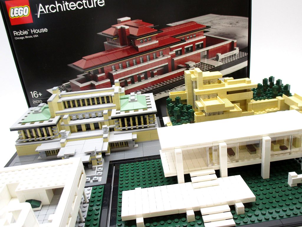 LEGO 21005 カウフマン邸など、未開封や完成品のLEGO アーキテクチャーを買取させて頂きました！