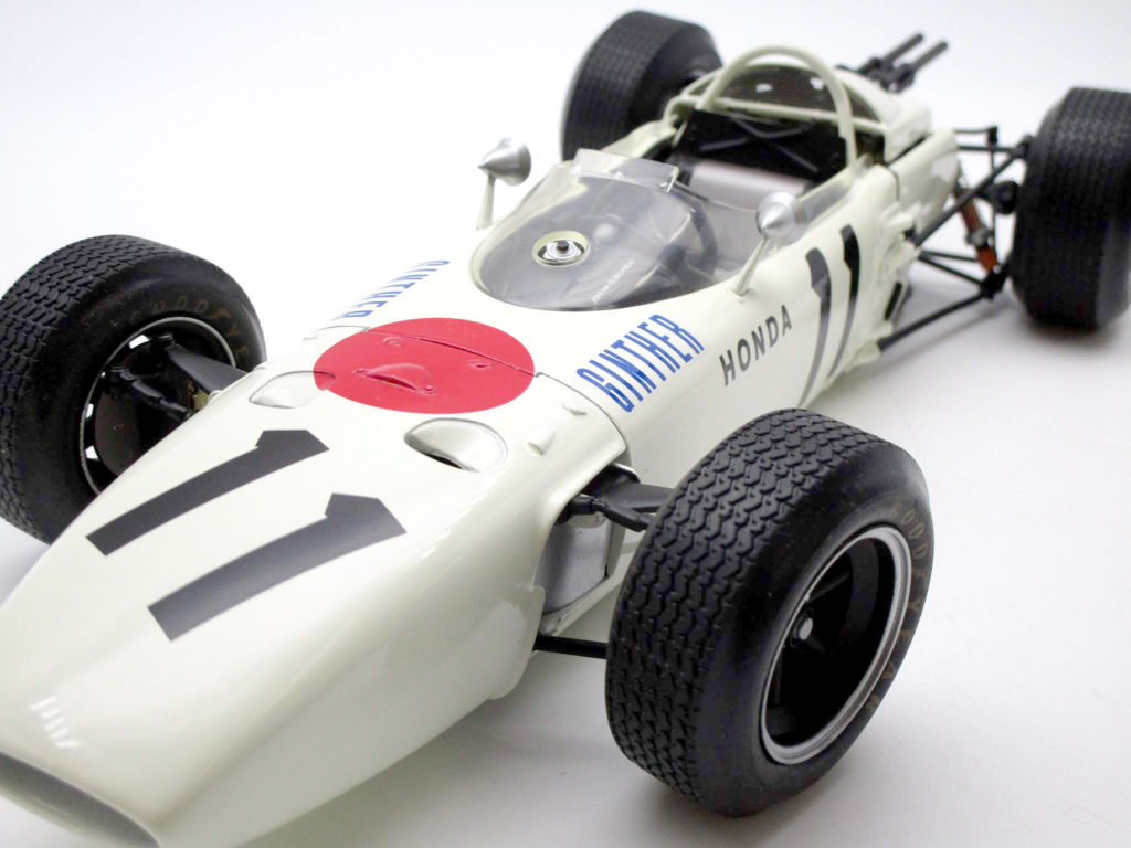 タミヤ 1/12 ホンダ F1 RA272 1965年メキシコGP優勝車 フロント