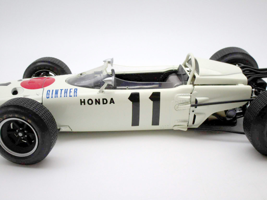 タミヤ 1/12 ホンダ F1 RA272 1965年メキシコGP優勝車 サイド