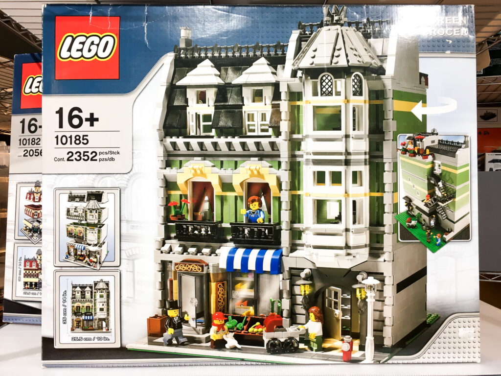 LEGO 10185 グリーン・クローサー