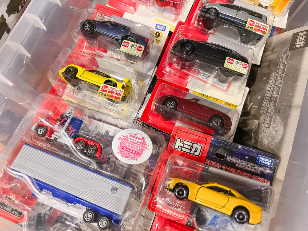 トミカ トランスフォーマートミカ オプティマスプライム トミカ買取