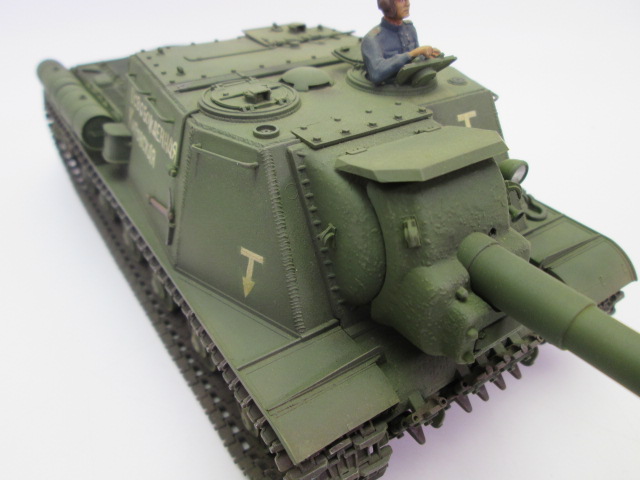 ソビエト自走砲 ISU-152 塗装済みプラモデル完成品を買取させて頂きました。