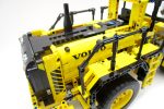 LEGO テクニック 42030 Volvo L350F ホイールローダーのフロント部分