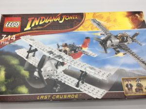 LEGOインディ・ジョーンズ 7198 戦闘機の攻撃