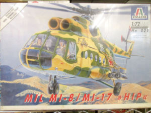 イタレリ 1/72 MIL MI-8/MI-17 HIP